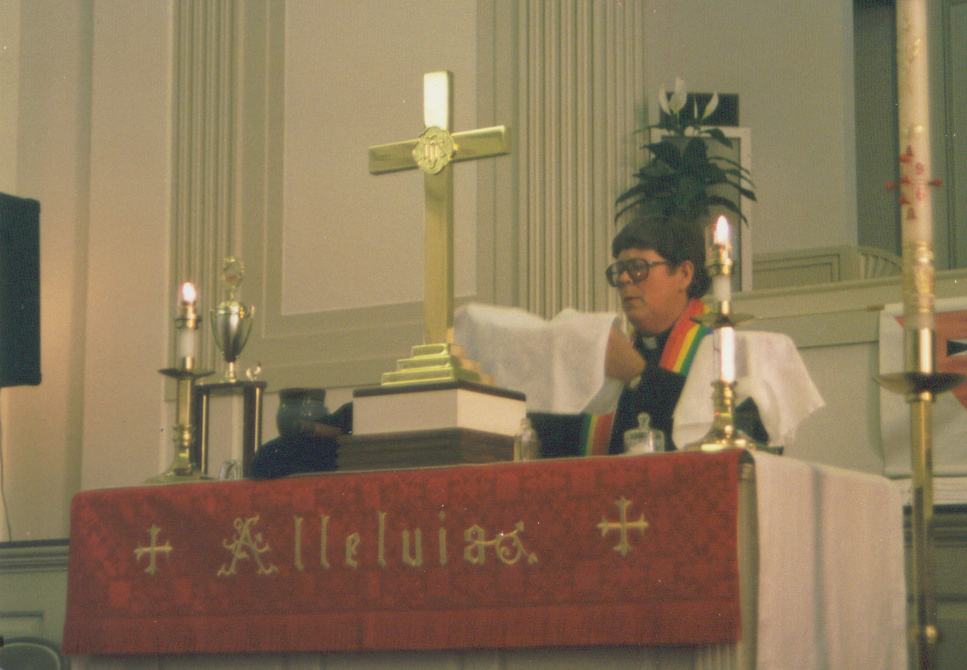 Rev. Judy McVey, Associate Pastor